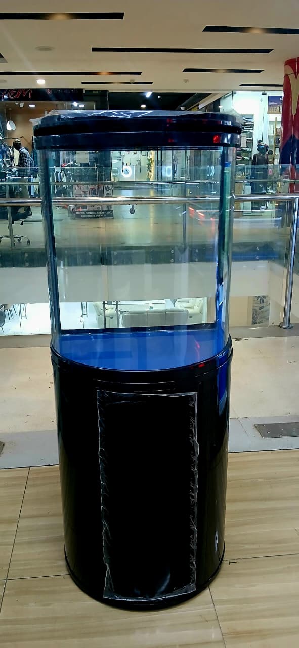 CYLINDRICAL AQUARIUM